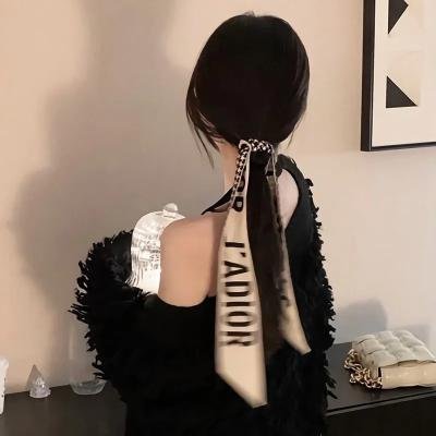 她是我爸爸